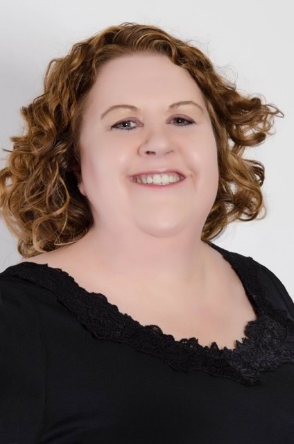 black-with-sleeves-headshot